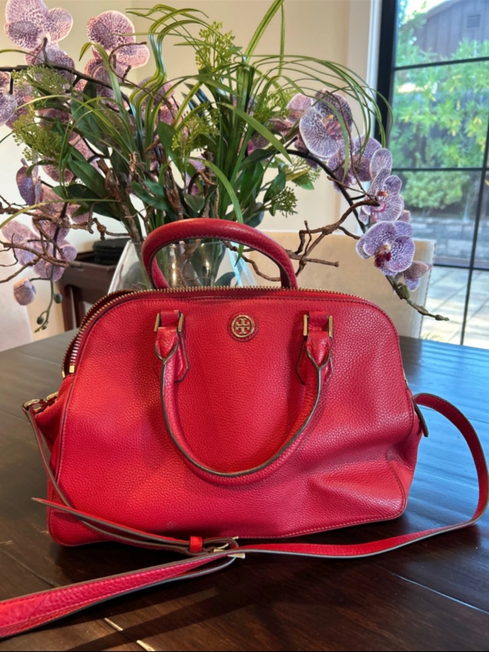 Tory Burch Red Pebbled Leather Satchel with Gold Logo - Picture 7 of 9